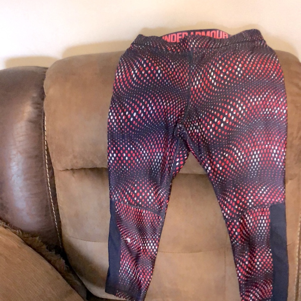 Under Armour cropped leggings